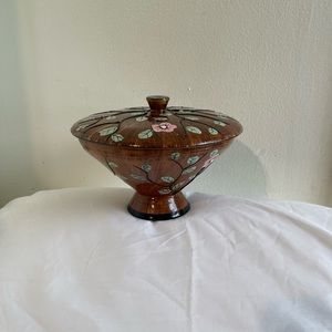 Hand Painted Italian Footed Bowl with Lid 1950-60s good Condition